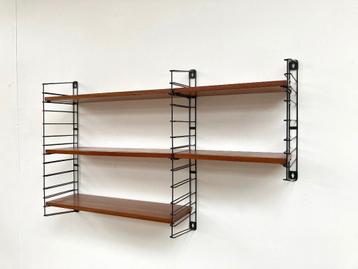 Vintage teakhouten Tomado wandrek beschikbaar voor biedingen