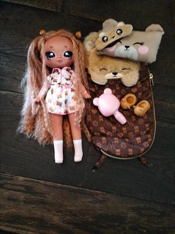 Na! Na! Na! Surprise Teens Slumber Party Lara Vonn - Modepop beschikbaar voor biedingen