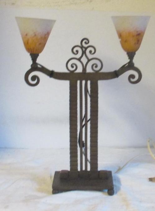 art deco smeedijzeren staanlamp 2 kappen Schneider   39, Antiek en Kunst, Antiek | Verlichting, Verzenden