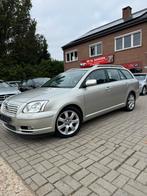 Toyota avansis 2.0 benzine met airco heel proper, Auto's, Avensis, Bedrijf, Handgeschakeld, 5 deurs