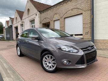 Ford Focus Titanium 1.6i / 2012 / 73000.km / 1 Ste Eigenaar beschikbaar voor biedingen