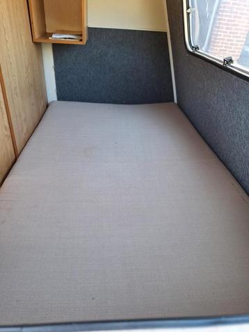 Caravelair caravan, Caravans en Kamperen, Caravans, Vast bed, Luifel, 750 - 1000 kg, Particulier