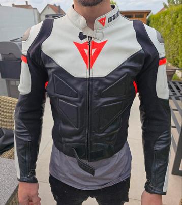 Dainese 2-delig pak maat 52. beschikbaar voor biedingen