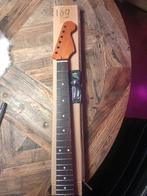 Stratocaster hals “ roasted-rosewood toets- nitro satin n169, Muziek en Instrumenten, Instrumenten | Onderdelen, Verzenden