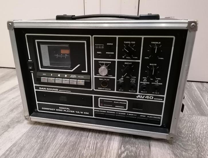 Draagbare DAN-SOUND - AV-40,  zeldzaam !, Audio, Tv en Foto, Stereoketens, Gebruikt, Cassettedeck, Cd-speler, Speakers, Overige merken