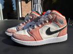 Air Jordan maat 36, Ophalen of Verzenden, Zo goed als nieuw