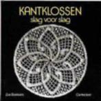 Kantklossen slag voor slag, Zus Boelaars, Boeken, Ophalen
