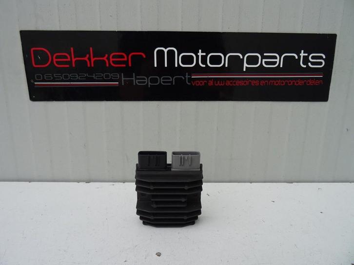 Spanningsregelaar / Regulator Ducati Monster 821 2018-2021, Motoren, Onderdelen | Ducati, Gebruikt, Ophalen of Verzenden
