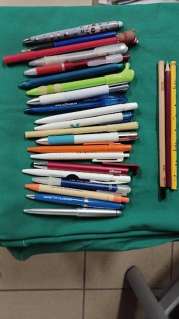schrijfgerief beschikbaar voor biedingen