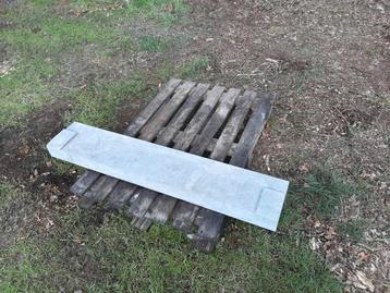Arduinen dorpel, Enlèvement, Comme neuf