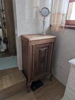 Armoire en bois, Enlèvement