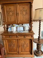 Mechelse kast, Ophalen