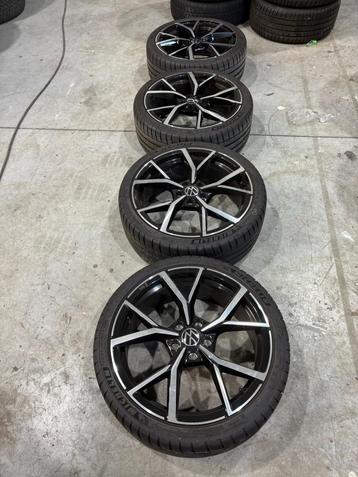 VOLKSWAGEN GOLF 8 R ESTORIL VELGEN 19 INCH 5X112 beschikbaar voor biedingen