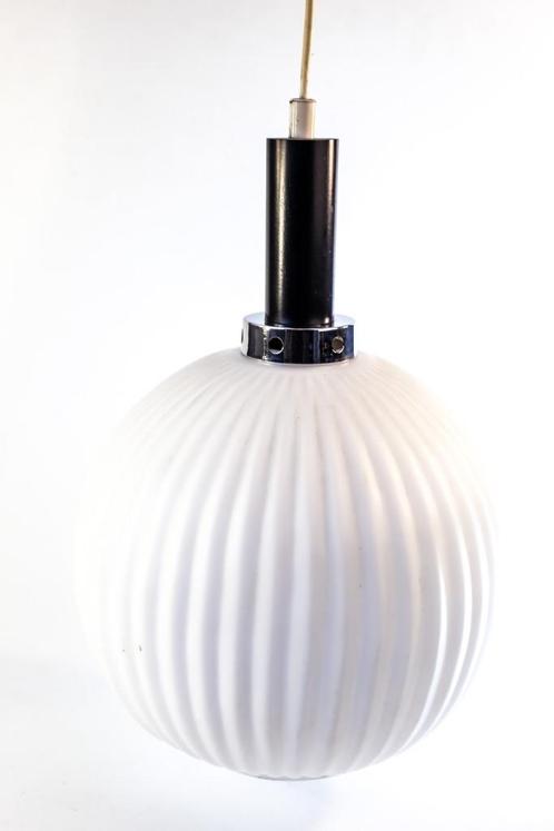 vintage Zweedse hanglamp, Huis en Inrichting, Lampen | Hanglampen, Gebruikt, Minder dan 50 cm, Glas, Hout, Metaal, Ophalen of Verzenden