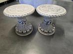 Twee nieuwe witte stenen bijzettafeltjes of stoeltjes, Ophalen, Minder dan 55 cm, Rond, Nieuw