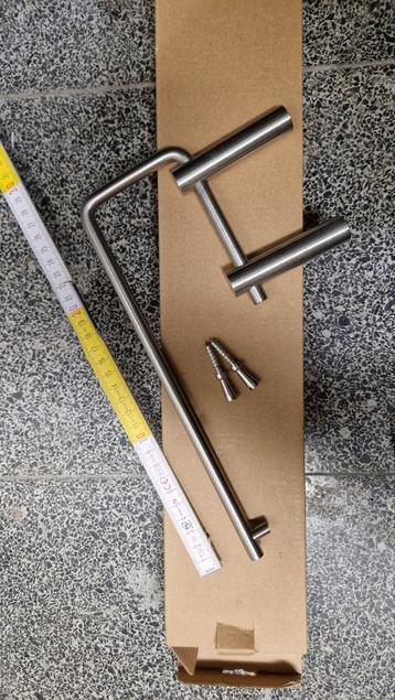 Handdoekenrek inox rvs beschikbaar voor biedingen