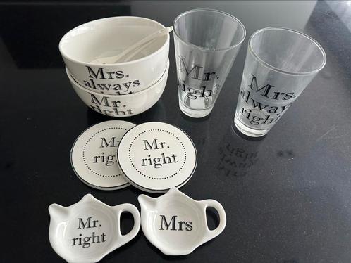 Mr & mrs ontbijt set - nieuw - 1, Maison & Meubles, Cuisine | Vaisselle, Neuf, Autres types, Porcelaine, Enlèvement ou Envoi