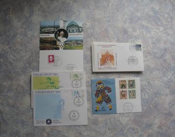 Postzegeks Timbres Allemagne Duitsland Vaticaan Rome Paus beschikbaar voor biedingen