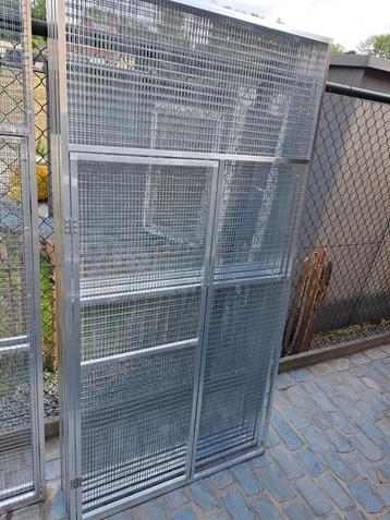 VOLIÈRE 2 x 1 x 2 met draad 12.7 x 25.4 . ( NIEUW ) beschikbaar voor biedingen