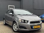 Chevrolet Aveo 1.4 LT Automaat/AC/Cruise/Trekhaak., Autos, Chevrolet, Achat, Entreprise, Carnet d'entretien, 159 g/km