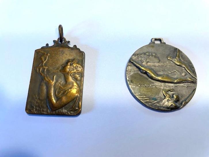 Herdenkingmedailles - Le Soir/Het nieuwsblad, Postzegels en Munten, Penningen en Medailles, Brons, Ophalen of Verzenden