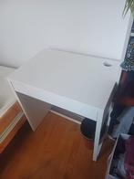 Ikea Micke bureau, Huis en Inrichting, Bureaus, Ophalen, Gebruikt, Bureau
