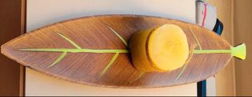 Deco support feuille en bois avec sa bougie