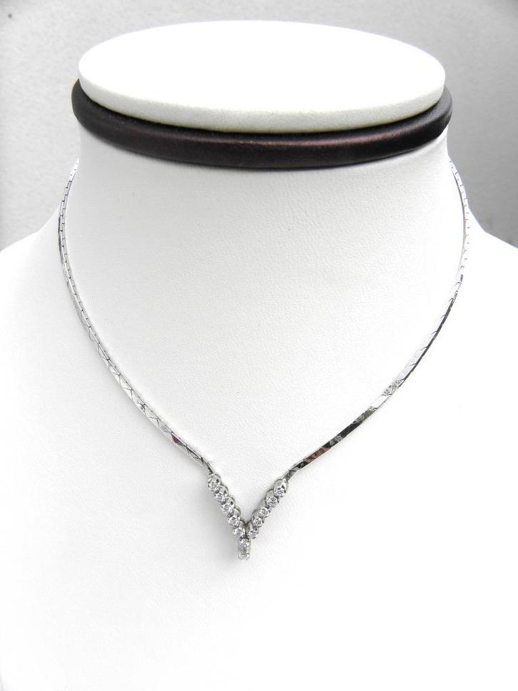 18KT wit gouden ketting met Briljanten, Handtassen en Accessoires, Kettingen, Zo goed als nieuw, Goud, Wit, Met edelsteen, Ophalen of Verzenden