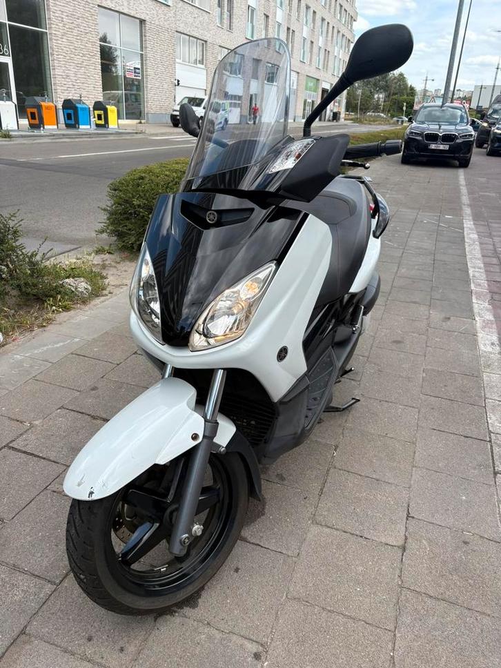 Xmax 250 xp, Fietsen en Brommers, Scooters | Kymco, Zo goed als nieuw, Ophalen