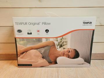 TEMPUR ergonomisch hoofdkussen beschikbaar voor biedingen