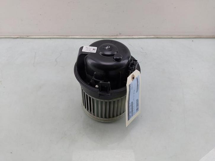 KACHEL VENTILATORMOTOR Opel Corsa F (UB / UH / UP), Auto-onderdelen, Airco en Verwarming, Opel, Gebruikt
