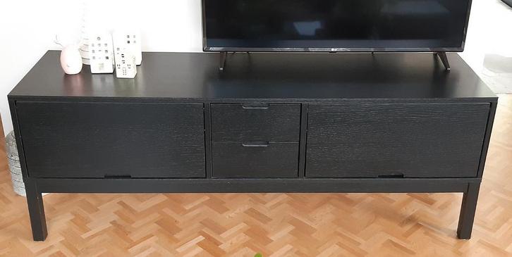TV-meubel Stockholm reeks (2x), Huis en Inrichting, Kasten |Televisiemeubels, Zo goed als nieuw, Ophalen