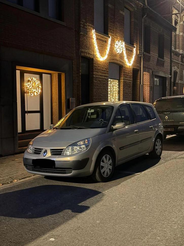 Renault scenic benzine motor 1.6 gekeurd voor verkoop, Auto's, Renault, Bedrijf, Scénic, Benzine, Ophalen of Verzenden