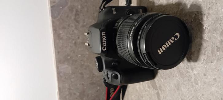 canon 1100d  met 4.924 clicks, TV, Hi-fi & Vidéo, Appareils photo numériques, Comme neuf, Canon, Enlèvement ou Envoi