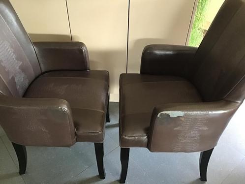 2 chaises/sièges bruns pour seulement 5 euros chacun, Maison & Meubles, Chaises, Utilisé, Enlèvement