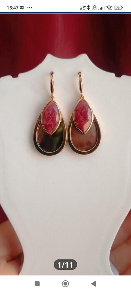 Prachtige zilveren oorbellen met robijnen, Handtassen en Accessoires, Oorbellen, Nieuw, Hangers, Zilver, Geel, Met edelsteen, Ophalen of Verzenden