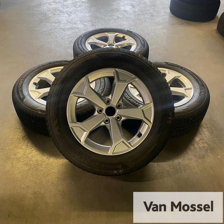 Audi Q3 Hankook Winter I Cept Evo 2 Suv 215/65/R17 99H, Auto-onderdelen, Banden en Velgen, Banden en Velgen, Winterbanden, 17 inch