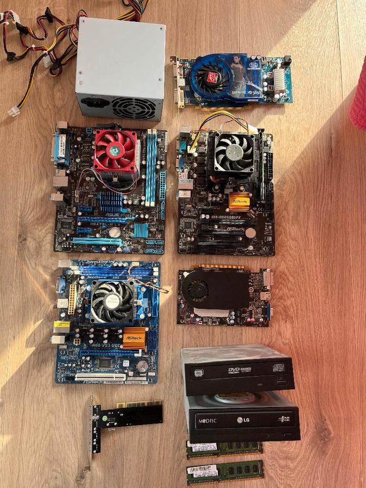 Lot de matériel informatique, Computers en Software, Moederborden, AMD, Ophalen
