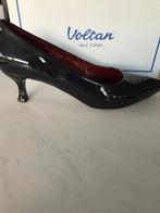 Voltan pumps in lakleder, nieuwe staat!, Pumps, Blauw, Voltan, Ophalen of Verzenden