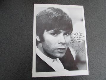 CLIFF RICHARD ; FOTO MET HANDTEKENING beschikbaar voor biedingen