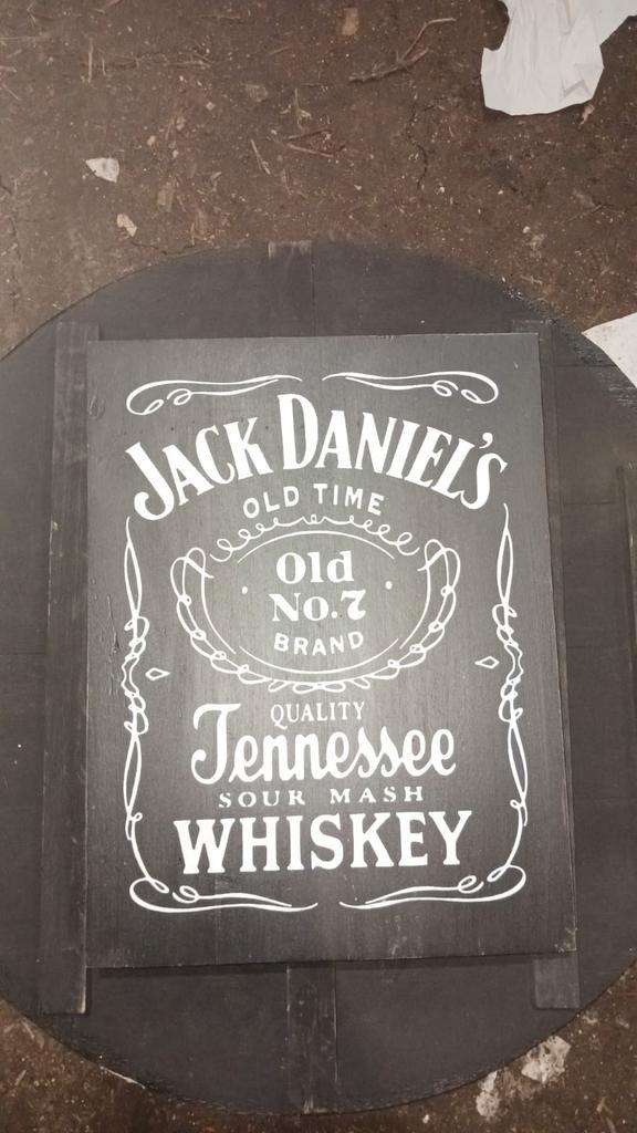 plaque murale Jack Daniel's 40x30 cm en bois d albesia, Antiquités & Art, Art | Sculptures & Bois, Enlèvement ou Envoi