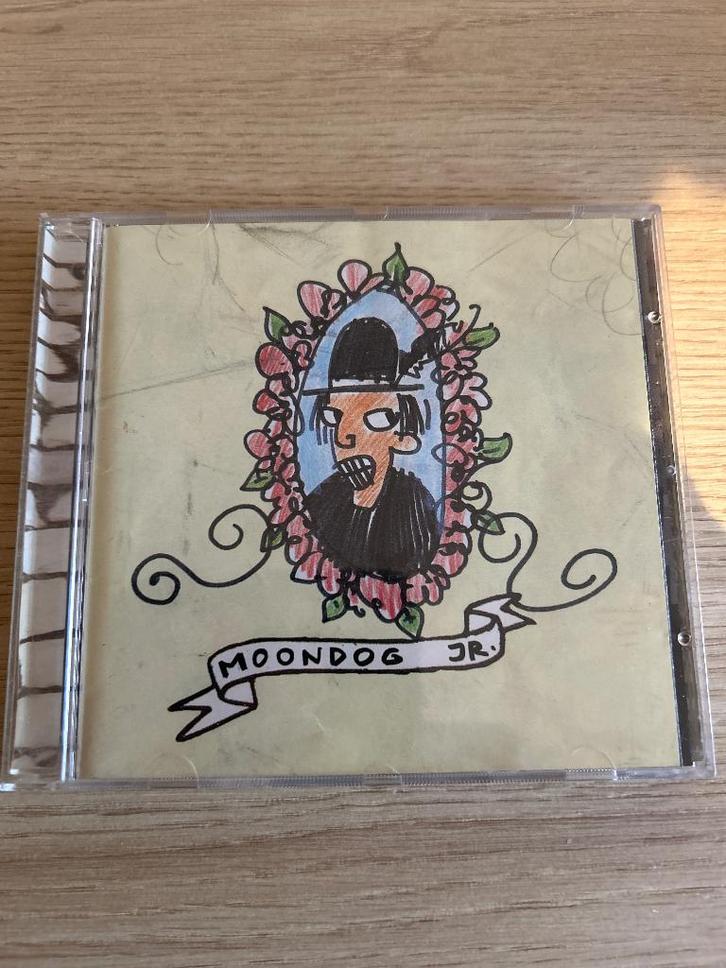 Moondog JR - Everyday I wear a Greasy black feather..,, Cd's en Dvd's, Cd's | Rock, Gebruikt, Alternative, Ophalen of Verzenden
