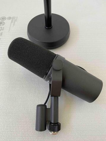 A vendre Micro SHURE SM7B beschikbaar voor biedingen