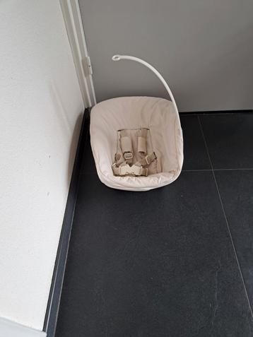 Stokke Tripp Trapp newbornset met speelboog  beschikbaar voor biedingen