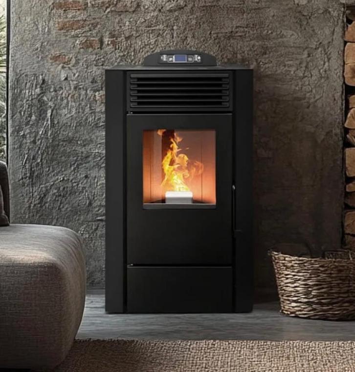 Poêle à pellet Bella 10kw Mondena Livraison Gratuite, Maison & Meubles, Poêles, Neuf, Autoportant, Autres types, Autres carburants