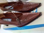 mooie damespumps merk "pas de deux" M37, Bruin, Ophalen of Verzenden, Zo goed als nieuw, Schoenen met hoge hakken