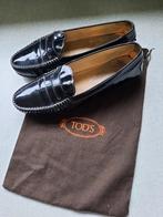 mocassins dames Tod's taille 41, Chaussures basses, Noir, TOD'S, Porté
