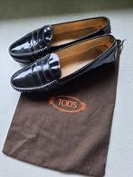 mocassins dames Tod's maat 41, Ophalen, Schoenen met lage hakken, Zwart, Gedragen