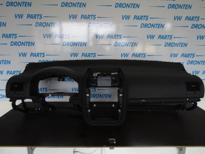 Dashboard van een Volkswagen Golf, Auto-onderdelen, Dashboard en Schakelaars, Volkswagen, Gebruikt, 3 maanden garantie, Ophalen of Verzenden