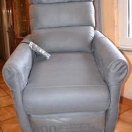 RELAX ELECTRIQUE MULTI-POSITIONS. 2 MOTEURS. JAMAIS SERVI., Huis en Inrichting, Fauteuils, Nieuw, Ophalen